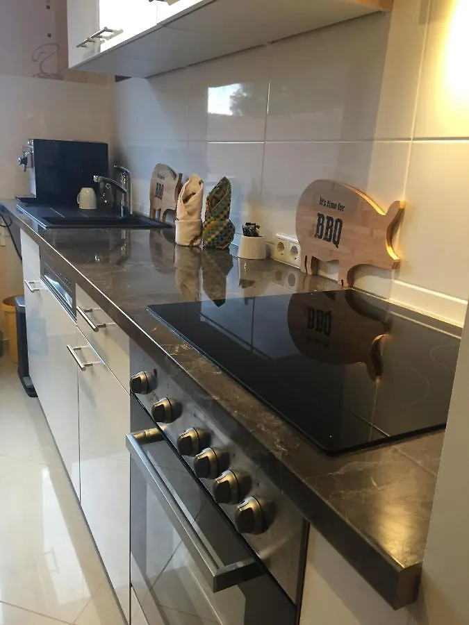 Exclusive Living Apartment 2 Zimmer Bis Zu 4 Personen Nürnberg 0*,  Németország
